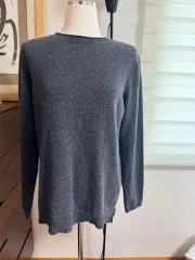 カシミア100% チャコール ラウンドネック ニット