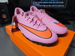 ナイキ マーキュリアル ベイパー 16 アカデミー tf