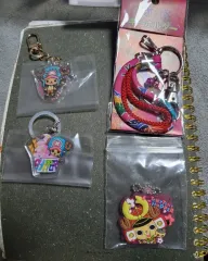 ONE PIECE キーホルダー & トニートニー・チョッパー グッズ まとめ 出品