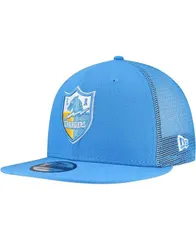 ニューエラ メンズ アクセサリー 帽子 New Era Mens Powder Blue Los Angeles Chargers Throwback Main Trucker 9FIFTY Snapback Hat Powder Blue ブルー