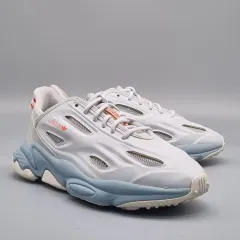 アディダス オズウィーゴ セルロックス レディーススニーカー 23.5センチ