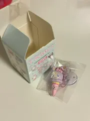 メゾピアノ サンリオ コラボ シークレット チャーム キーホルダー クロミ アイスクリーム