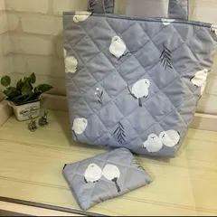 ❤️ SALE❣️シマエナガが可愛いトートバッグ大とポーチ＊キルティング＊ライトグレー＊