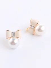 ジュエリー レディース イヤーアクセサリー ボウ付きフェイクパールスタッドピアス 1ペア バレンタイン