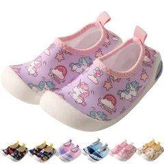 [VNGOLERRY] マリンシューズ ウォーターシューズ キッズ 子供 ベビー アクアシューズ 軽量 速乾 通気性 滑り止め つま先保護 ビーチシューズ 水遊び プール 水陸両用 男の子 女の子 ユニコーン 宇宙柄 13 14 15 16 17 18