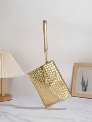 バッグ レディース クラッチバッグ 1個 ゴールドクロコダイル型押しPUミニマリストクラッチバッグ、金属チェーンショルダーストラップ&コインケース付き、女性/女の子向け、イブニング、パーティー、ショッピング、通勤、