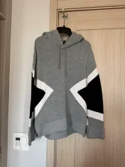 NEIL BARRENTT(ニール バレット) グレー フーディー Tシャツ