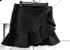 新品 ザラ フリルスカート