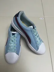 プーマ スニーカー