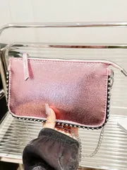 バッグ レディース ショルダーバッグ レディース ビーズチェーンストラップ クロスボディバッグ、レトロ 無地 フェイクメタリック エンベロープクラッチバッグ パーティー用、ピンク