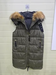 ザラ ベーシック ファー フード ダウン ベスト