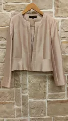 M01　東京ソワール　ジャケット　ノーカラージャケット　胸当て付き　ラインストーン　光沢感あり　シャンタン素材　フォーマル