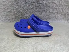 200 Crocs キッズ ジュニア 子供 サンダル スリッパ 中古 靴