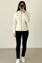 キャロウェイ 正規品 レディース 軽量 ダウン フード ジップアップ / アイボリー ゴルフウェア