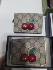 グッチ　さくらんぼ　財布 大人気！グッチ さくらんぼ 財布 コピー☆かわいいチェリー GG