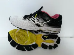 ミズノ ウェーブ シャドウ ランニングシューズ 230