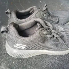 SKECHERS スケッチャーズ オールブラックスニーカー