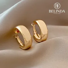 ゴールドフープピアス