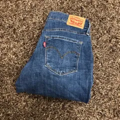 27 リーバイス 314 ウォッシュ ストレートデニム パンツ