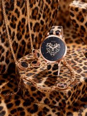Ladies' Watch Set: Leopard Print PU Strap Quartz Watch, Leopard Head Pendant Necklace, Earrings, and Ring Jewelry Set. Fashionable and unique, perfect for everyday wear, birthday gifts, and parties.