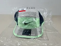 L/XL NIKE フライキャップ ブラック グレー 蛍光 ランニングキャップ 靴