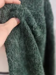 グリーンカラー ハイクオリティ ニットカーディガン 長さ 50