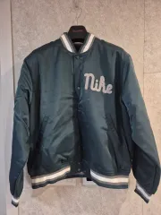 (105) NIKE スタジアム グリーン