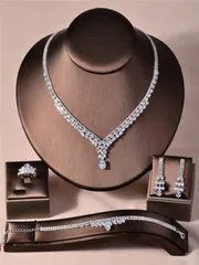 ジュエリー レディース ネックレス セット 女性用ジルコニアジュエリーセット 4点(ピアス、ネックレス、ブレスレット、指輪) - エレクトロメッキシルバー色、光沢あり、シェイプ、高級、結婚式、パーティー、ギフトにぴ