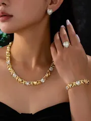 ジュエリー レディース セット 4点セット レディースファッション ハート型ラインストーン ゴールドメッキ ペンダントネックレス、ピアス、ブレスレット、リング ジュエリーセット、中東、ドバイ、アフリカ、ヨーロッパ、