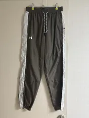 UNDER ARMOUR トレーナー ズボン M