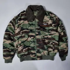 カモフラージュ MA-1ジャケット