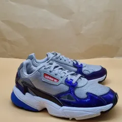 アディダス ファルコン グレーパープル レディーススニーカー 23.5センチ