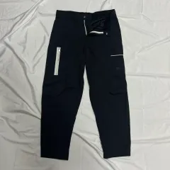 ナイキ エッセンシャル ユーティリティ パンツ