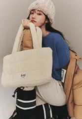 Lee ショルダーバッグ アイボリー