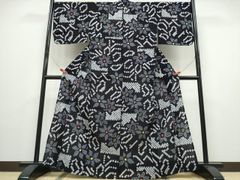 江戸紅型【五味桂子】付下げ小紋 裂取花文 正絹 縮緬 袷着物 型染め
