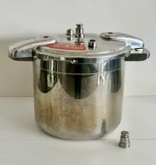 【中古】 wonder chef ワンダーシェフ 圧力鍋 厨房機器 業務用 店舗用 調理 キッチン No.19のサムネイル