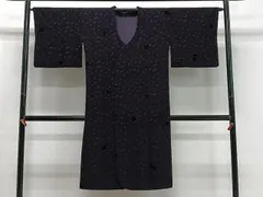 平和屋着物∞道行コート　輪奈ビロード　菊尽くし　黒地　ロング丈　正絹　逸品　CABD4690ua