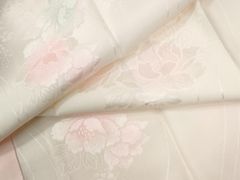 bibibi】着尺 縮緬 付け下げ セミフォーマル 花柄 正絹 シルク - メルカリ