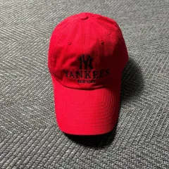 80s NEW YORK ヤンキース ベースボールキャップ レッド 野球 帽子 (OS)