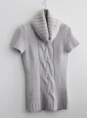 ケーブル タートルネック ニット