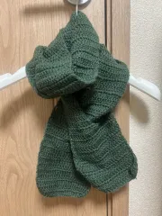 日本輸入 ハンドメイド カーキ クロシェ 編みマフラー プチマフラー