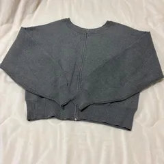 Omekashi オメカシ ショート丈トップス グレー フリーサイズ ジップ クロップド丈 ゆったりのサムネイル