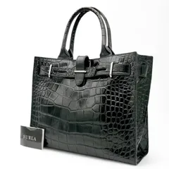 FURLA フルラ ハンドバッグ クロコ型押し レザー 本革 ベルトデザイン イタリア製 ブラック 黒 上品 高級感 大人 きれいめ ビジネス フォーマル 通勤通学 普段使い お出掛け