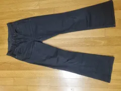 UNIQLO ユニクロ ブラック デニム ブーツカット ズボン