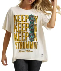 ラングラー レディース トップス Tシャツ グラフィック WranglerR Short Sleeve Keep On Strummin Oversized Graphic TShirt Whiteのサムネイル