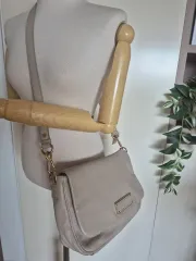 MARCJACOBS マークジェイコブス