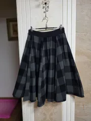 0127) CHECK フレア ウール混 ウールブレンド スカート ブラック/グレー