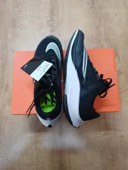 (新品) NIKE ナイキ エアズーム ライバル フライ 3 メンズ ランニングシューズ 学生 240mm