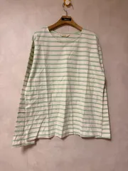 ライトグリーン ストライプ Tシャツ