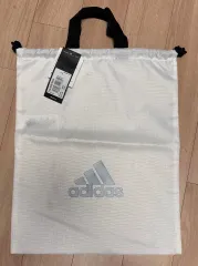 アディダス AG シューズ 色 GM1378